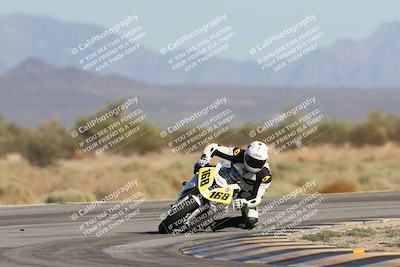 media/Oct-04-2025-CVMA (Sat) [[408bcdd6e4]]/Race 13-Amateur Supersport Open/